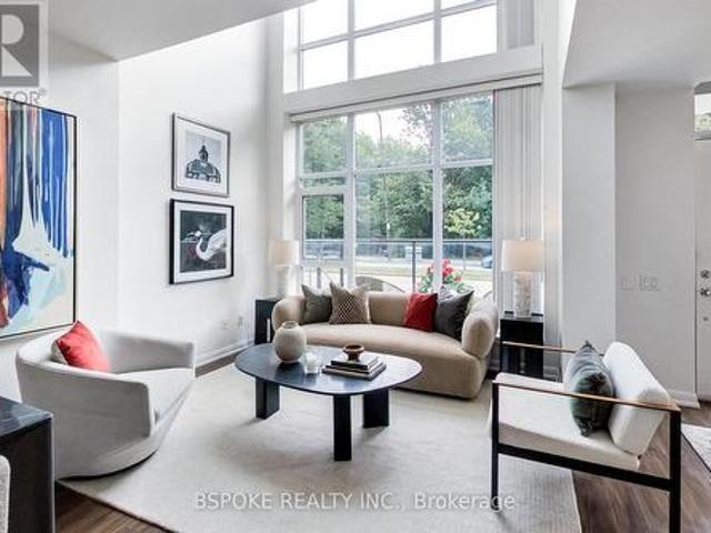 Townhouse for sale in Scarborough Centre, Toronto