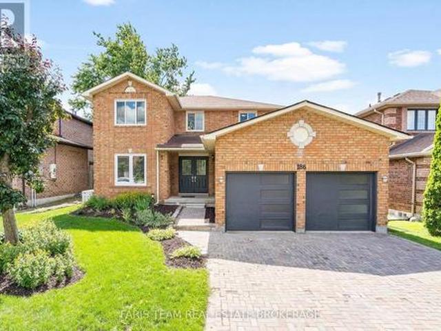 House for sale in Barrie, Ontario