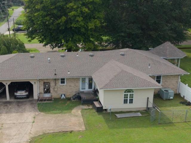 House for sale in Hamilton, Alabama