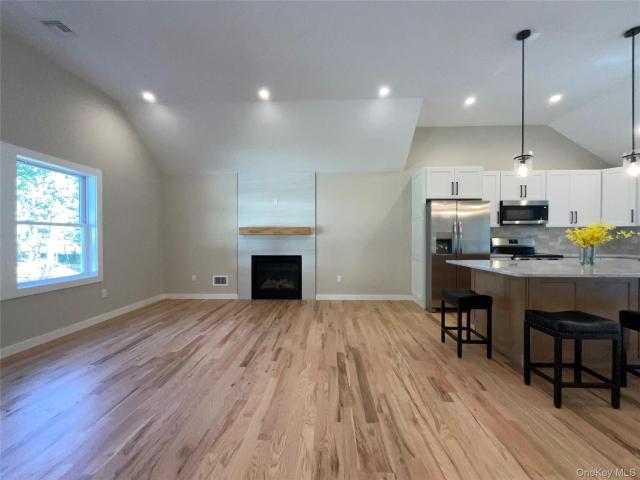 House for sale in Mastic Beach, Town of Brookhaven