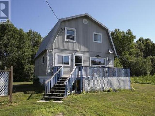 House for sale in Ontario