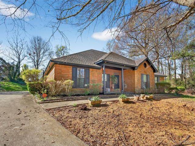 House for sale in Elmore, Alabama