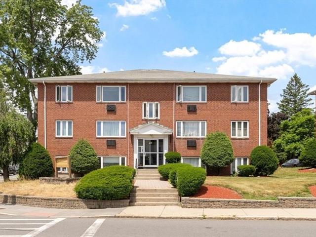 Condo for sale in Watertown, Massachusetts