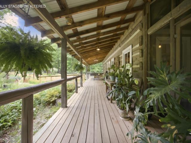 House for sale in Menlo, Georgia