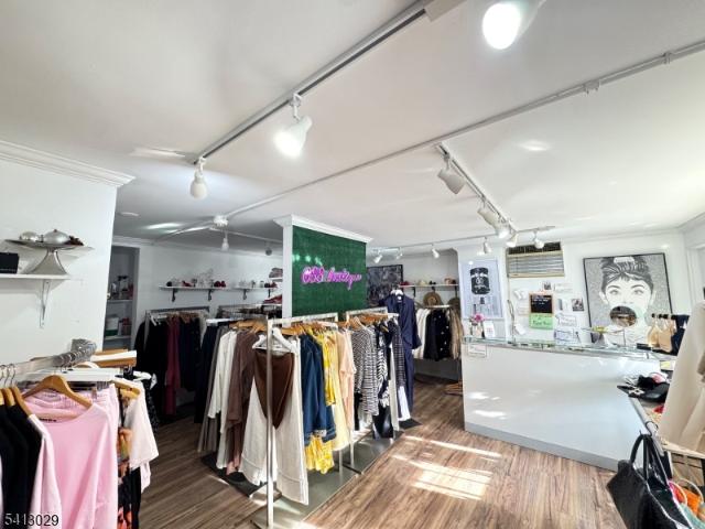 Commercial for sale in Warren, New Jersey