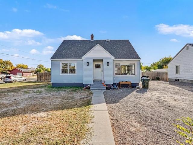 House for sale in Ontario, Malheur County