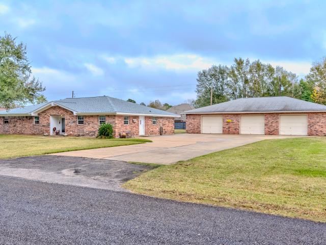 House for sale in Bridge City, Texas