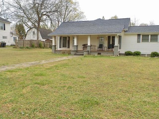 House for sale in Lula, Hall County