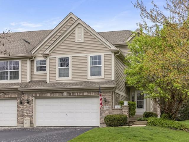 Townhouse for sale in Oswego, Illinois