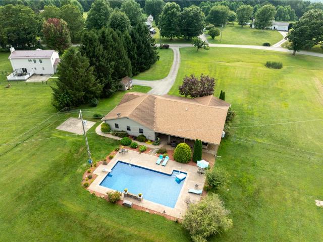 House for sale in Hostetter, Pennsylvania