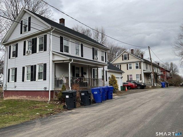 House for sale in Suffield, Connecticut