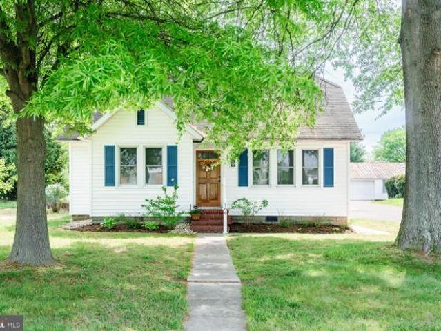 House for sale in Massey, Maryland
