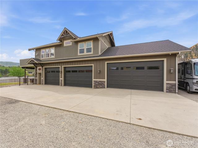 House for sale in Entiat, Washington