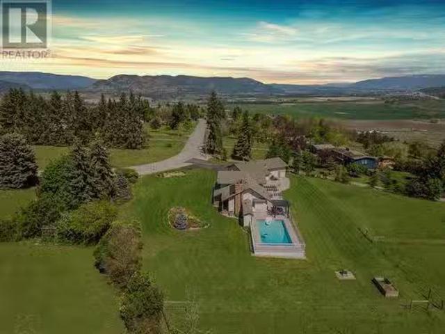 House for sale in Spallumcheen, British Columbia