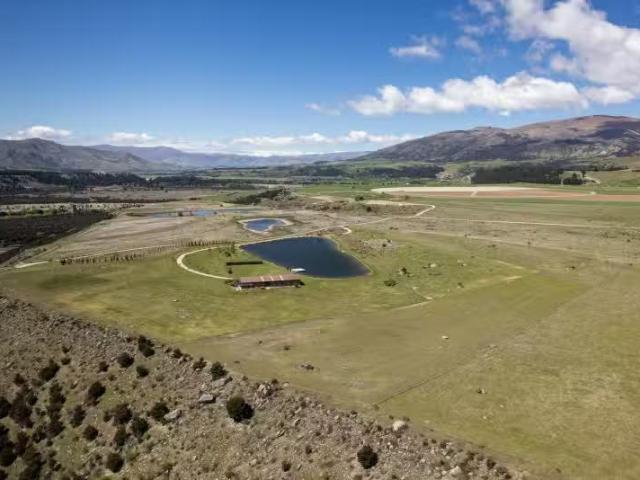 House for sale in Otakou
