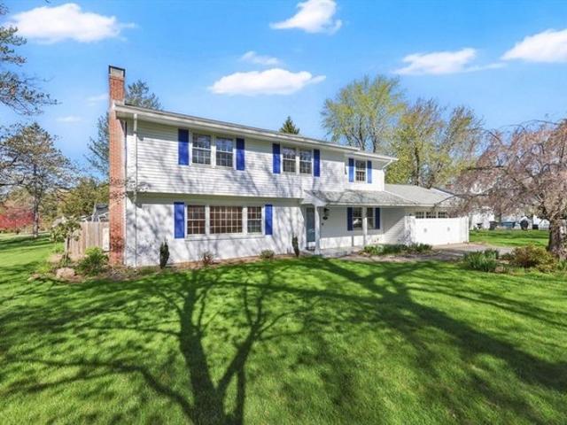 House for sale in Hampden, Massachusetts