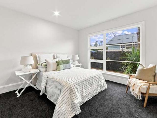 House for sale in Chaslands, Canterbury