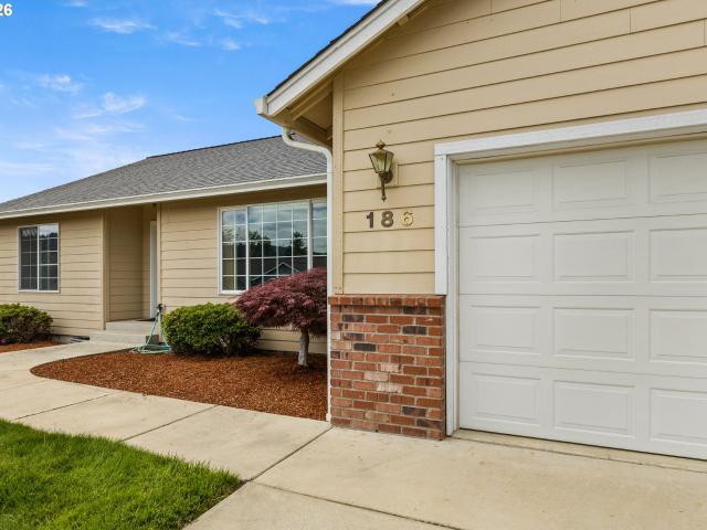 House for sale in Oregonia