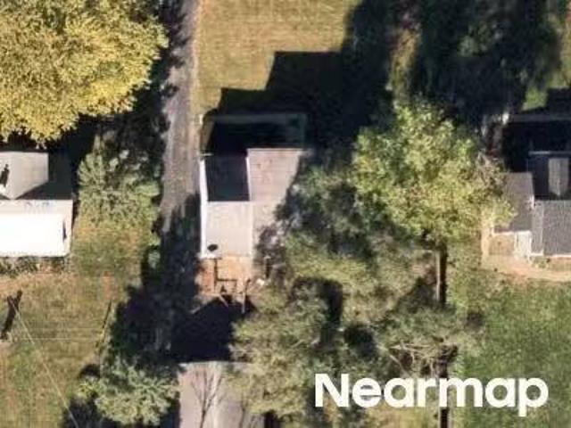 House for sale in Bedford Park