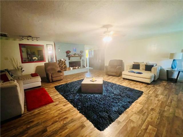 House for sale in Zona, Franklinton
