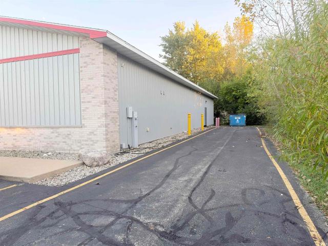 Commercial for sale in Culver, Marshall County