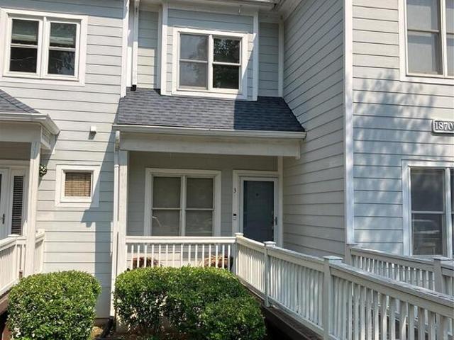 Townhouse for rent in Cornelius Townhouse for rent in Cornelius