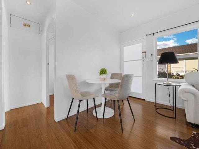 Apartment for sale in Balmoral, Oroua County