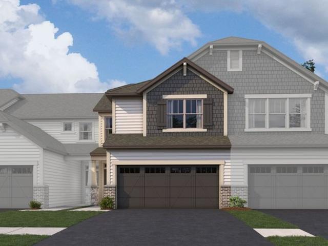 Townhouse for sale in Woodridge, Illinois