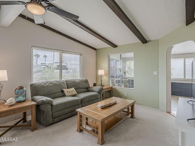 House for sale in Green Valley, Arizona