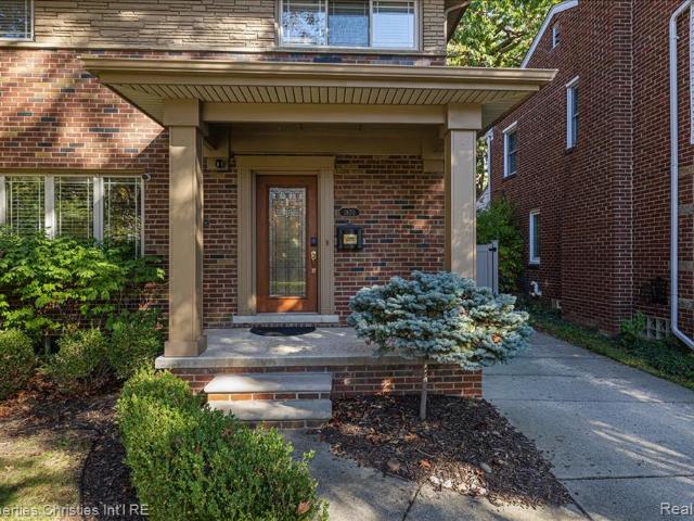 House for sale in Grosse Pointe Woods, Wayne County