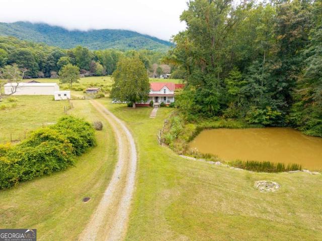 House for sale in Hiawassee, Towns County