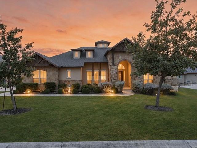 House for sale in Helotes, Bexar County