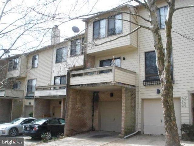 Townhouse for sale in Montgomery Village, Maryland