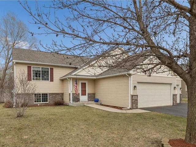 House for sale in Big Lake, Minnesota