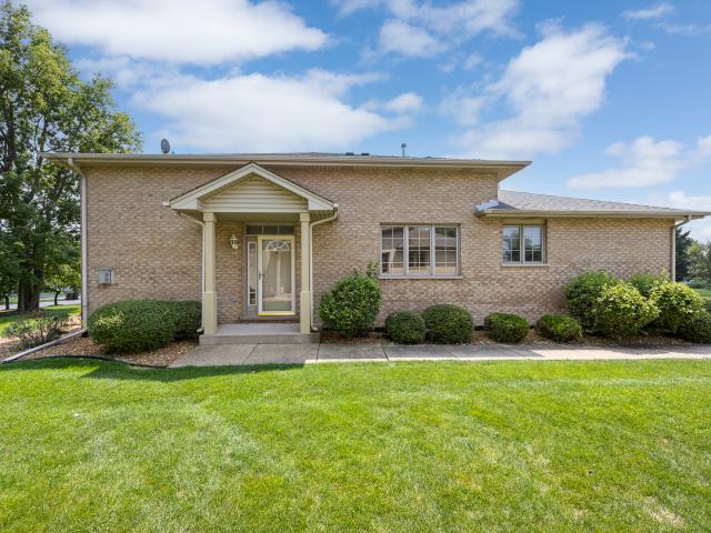 Townhouse for sale in Mokena, Illinois