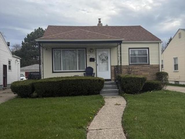 House for sale in Harper Woods, Michigan