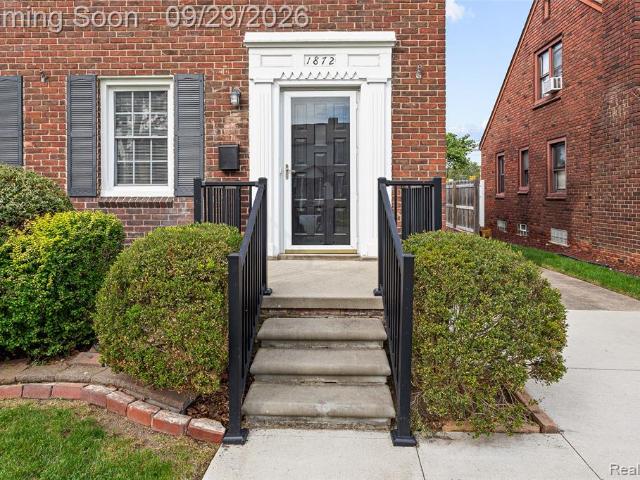 House for sale in Scherer's Westgate Manor Subdivision, Wyandotte