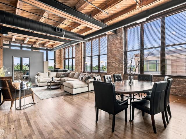 Condo for sale in Chicago Park, Illinois