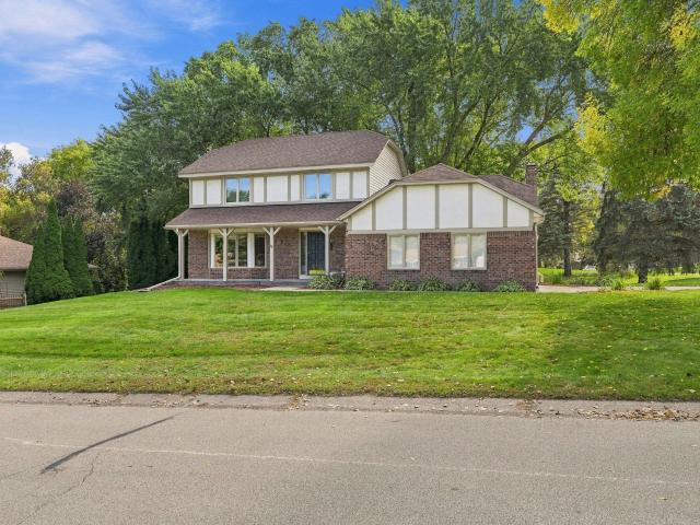 House for sale in Maple Leaf Acres, Eden Prairie