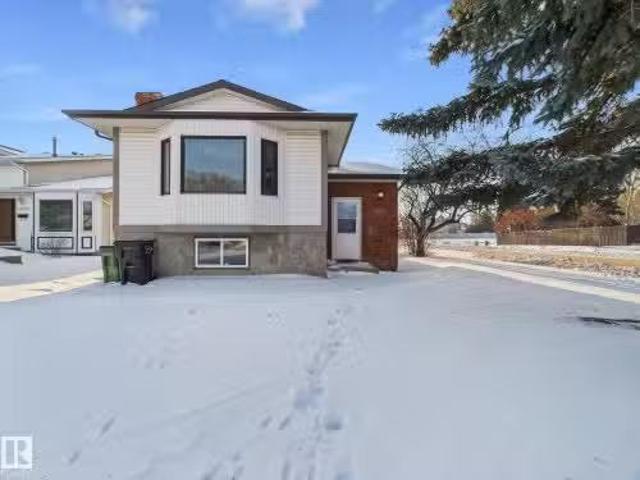 House for sale in Wedgewood, Alberta
