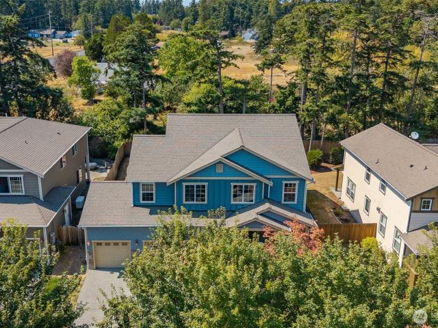 House for sale in Oak Harbor, Washington