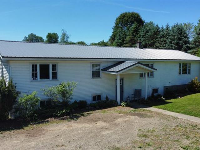 House for sale in Waterford, Pennsylvania