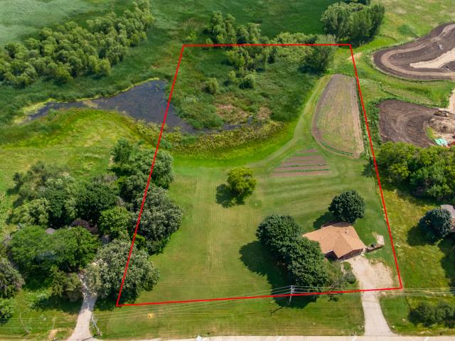 Commercial for sale in Grayslake, Illinois