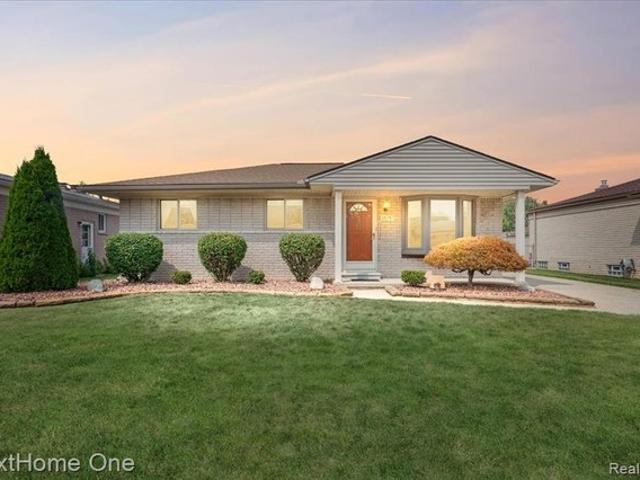 House for sale in Roseville, Michigan