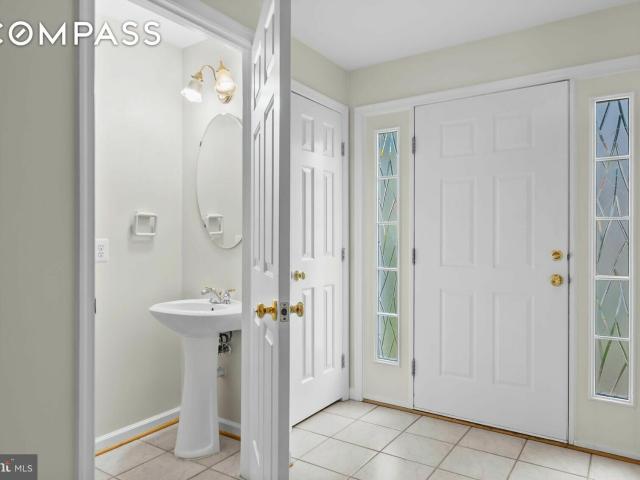Townhouse for sale in Germantown