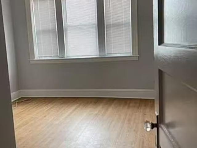 Apartment for rent in Trumbull