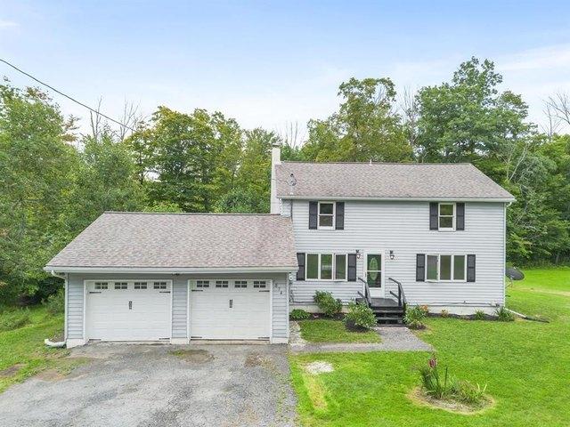 House for sale in Harpursville, New York