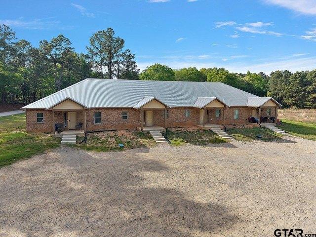 House for sale in Lindale, Smith County