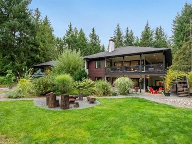Property for sale in Qualicum Beach, British Columbia
