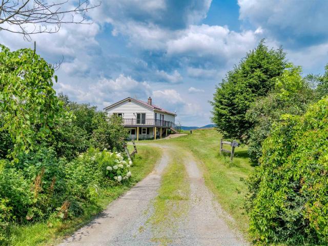 House for sale in New Hampshire